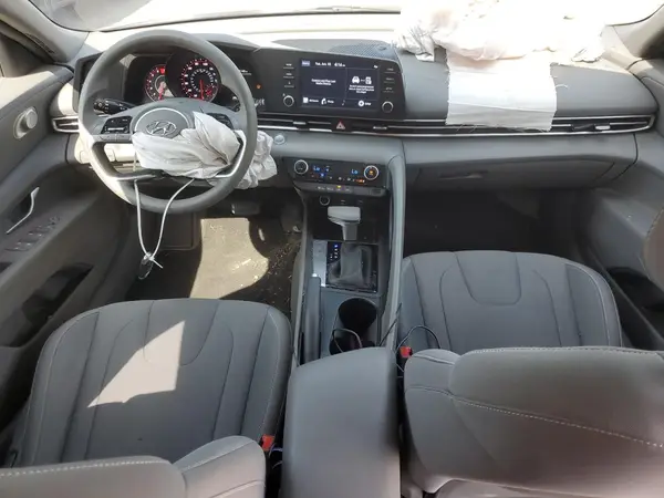 5NPLM4AG5NH071841 2022 HYUNDAI ELANTRA - Image 8