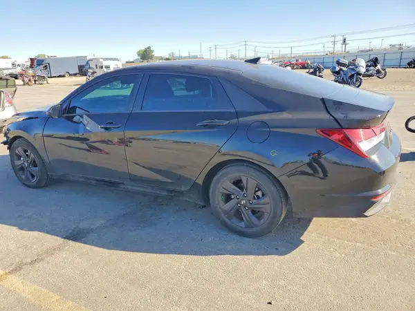 5NPLM4AG5NH072438 2022 HYUNDAI ELANTRA - Image 2