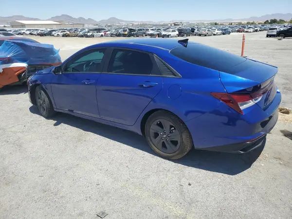 5NPLM4AG5NH072651 2022 HYUNDAI ELANTRA - Image 2