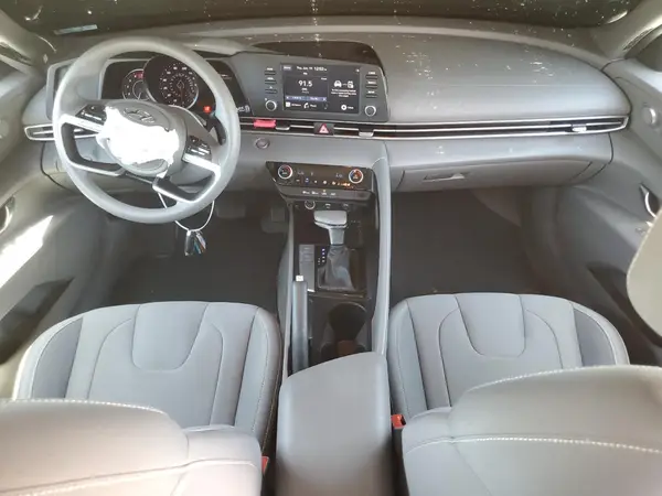 5NPLM4AG5NH072651 2022 HYUNDAI ELANTRA - Image 8