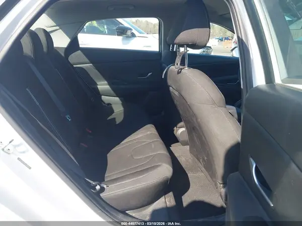 5NPLM4AG5NH078921 2022 HYUNDAI ELANTRA - Image 8