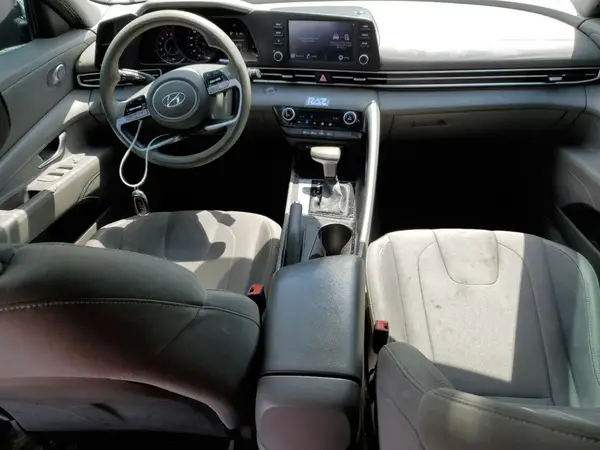 5NPLM4AG5NH080636 2022 HYUNDAI ELANTRA - Image 8