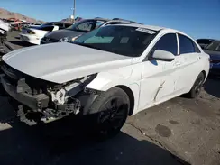 5NPLM4AG5NH082743 2022 HYUNDAI ELANTRA
