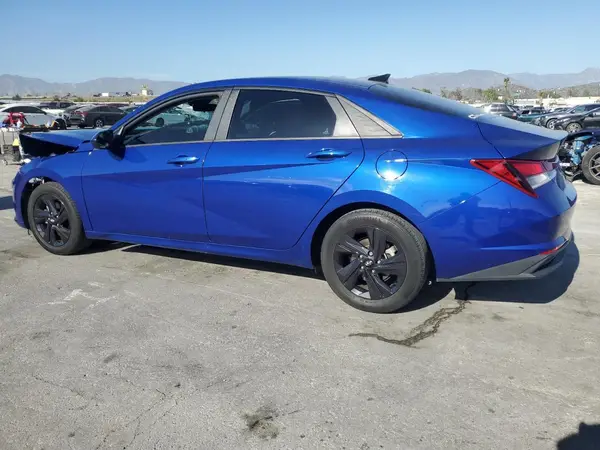5NPLM4AG5NH085920 2022 HYUNDAI ELANTRA - Image 2