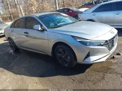 5NPLM4AG5NH086100 2022 HYUNDAI ELANTRA