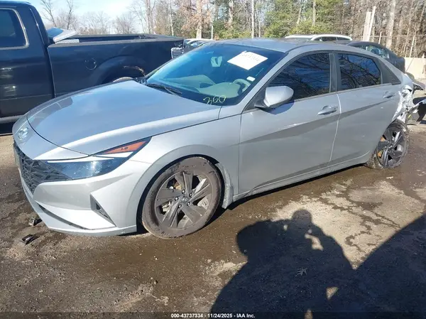 5NPLM4AG5NH086100 2022 HYUNDAI ELANTRA - Image 2