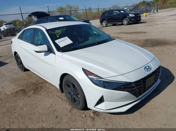 5NPLM4AG5PH088738 2023 HYUNDAI ELANTRA - Image 1
