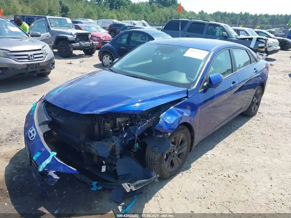 5NPLM4AG5PH094359 2023 HYUNDAI ELANTRA - Image 2