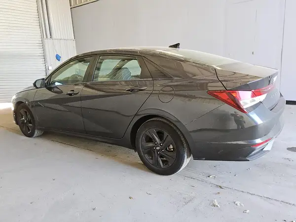5NPLM4AG5PH101536 2023 HYUNDAI ELANTRA - Image 2
