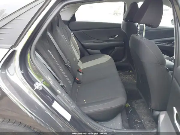 5NPLM4AG5PH104517 2023 HYUNDAI ELANTRA - Image 8