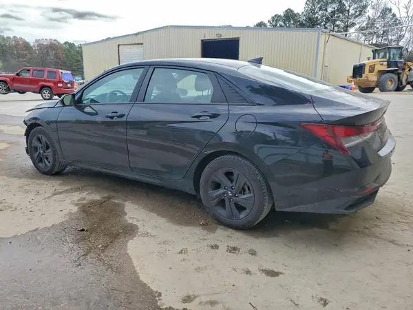 5NPLM4AG5PH104968 2023 HYUNDAI ELANTRA - Image 2