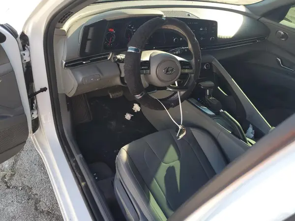 5NPLM4AG6MH001005 2021 HYUNDAI ELANTRA - Image 8