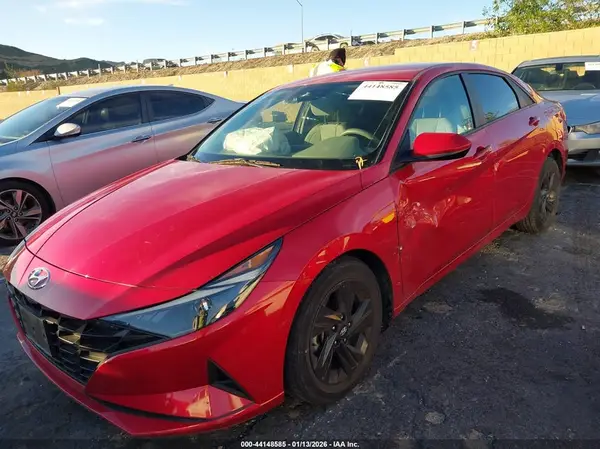 5NPLM4AG6MH001375 2021 HYUNDAI ELANTRA - Image 2