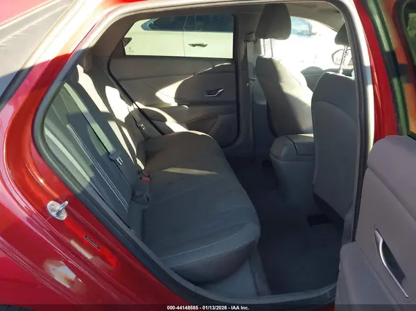 5NPLM4AG6MH001375 2021 HYUNDAI ELANTRA - Image 8