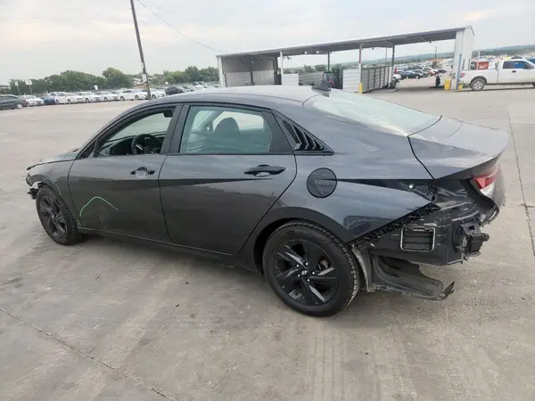 5NPLM4AG6MH002218 2021 HYUNDAI ELANTRA - Image 2