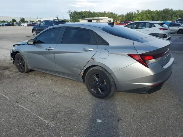 5NPLM4AG6MH002493 2021 HYUNDAI ELANTRA - Image 2