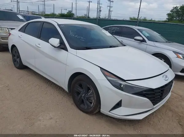 5NPLM4AG6MH002610 2021 HYUNDAI ELANTRA - Image 1