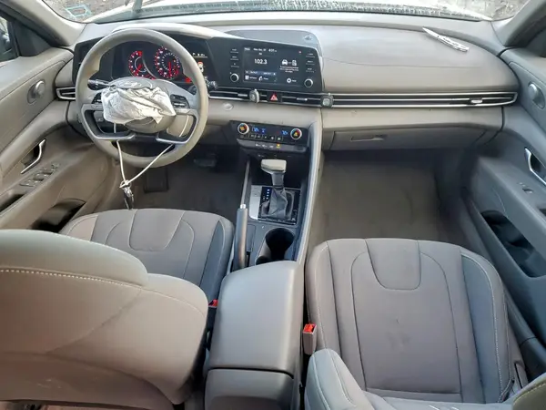 5NPLM4AG6MH002736 2021 HYUNDAI ELANTRA - Image 8