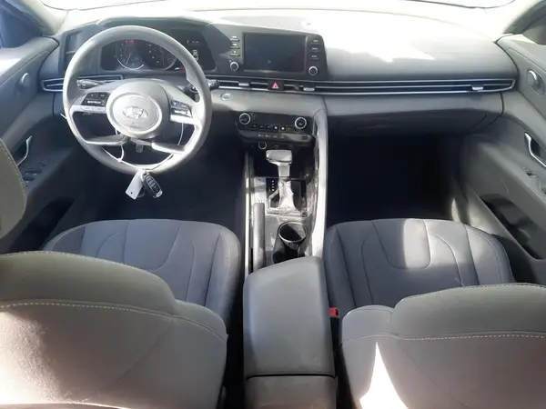 5NPLM4AG6MH003160 2021 HYUNDAI ELANTRA - Image 8