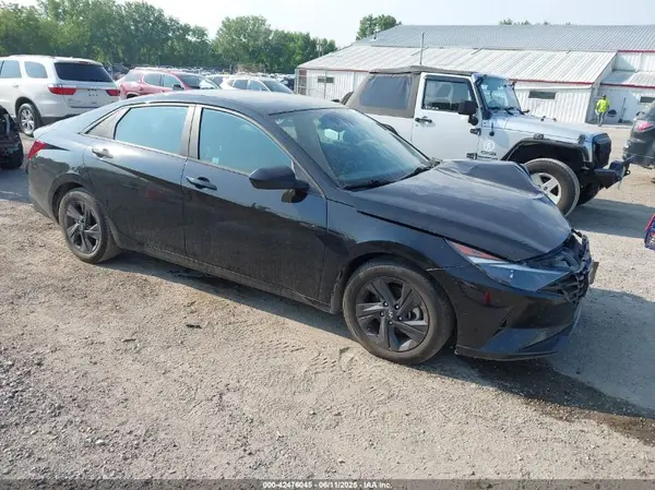 5NPLM4AG6MH007113 2021 HYUNDAI ELANTRA - Image 1