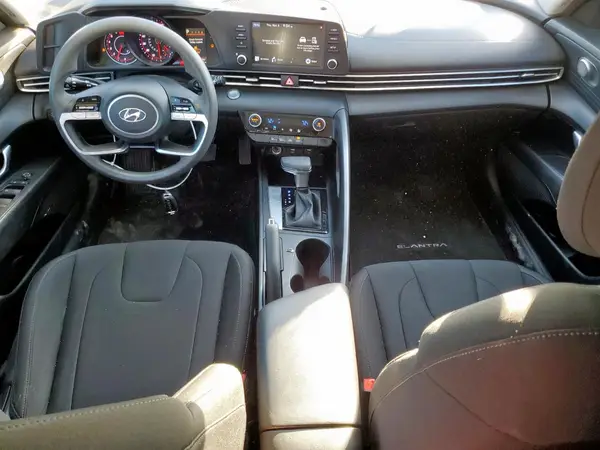 5NPLM4AG6MH008181 2021 HYUNDAI ELANTRA - Image 8
