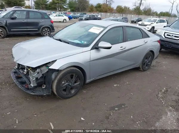 5NPLM4AG6MH010156 2021 HYUNDAI ELANTRA - Image 2
