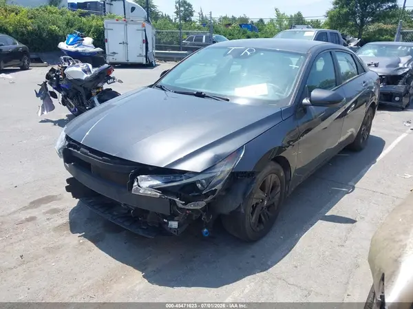 5NPLM4AG6MH011386 2021 HYUNDAI ELANTRA - Image 2
