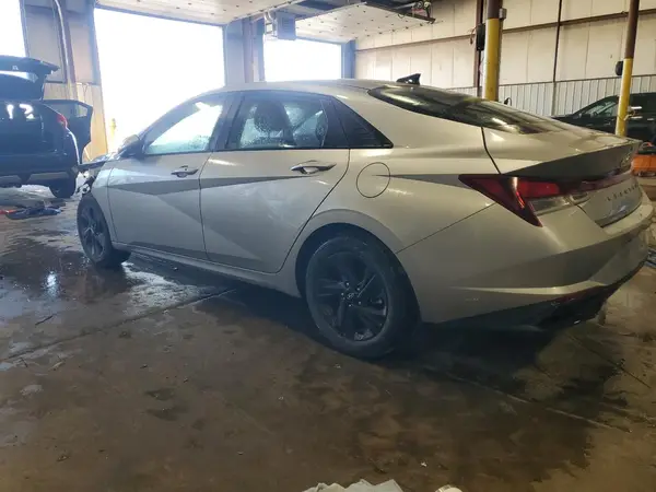 5NPLM4AG6MH011470 2021 HYUNDAI ELANTRA - Image 2