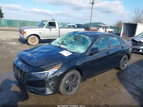 5NPLM4AG6MH018984 2021 HYUNDAI ELANTRA - Image 2