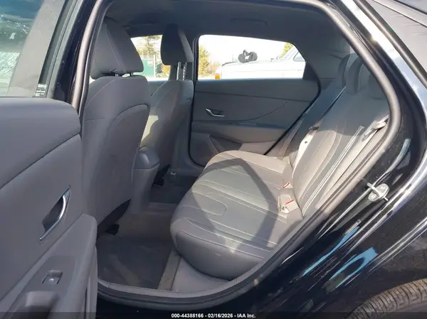 5NPLM4AG6MH018984 2021 HYUNDAI ELANTRA - Image 8