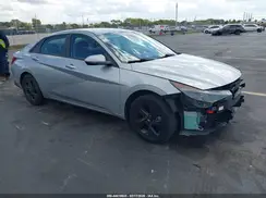 5NPLM4AG6MH022260 2021 HYUNDAI ELANTRA
