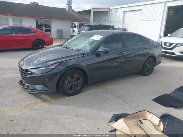 5NPLM4AG6MH022355 2021 HYUNDAI ELANTRA - Image 2