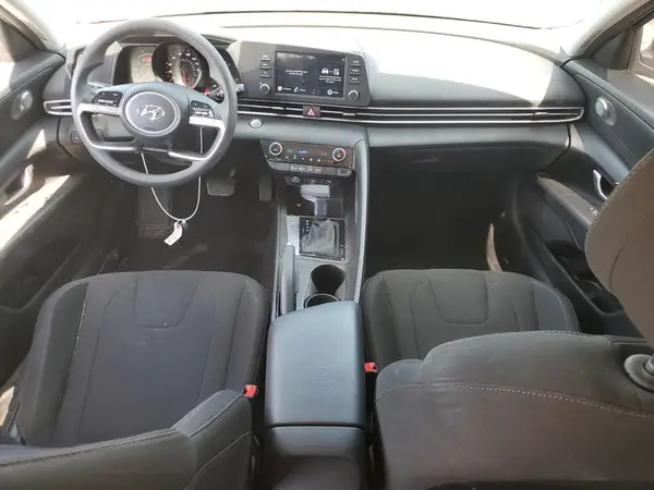 5NPLM4AG6MH024882 2021 HYUNDAI ELANTRA - Image 8