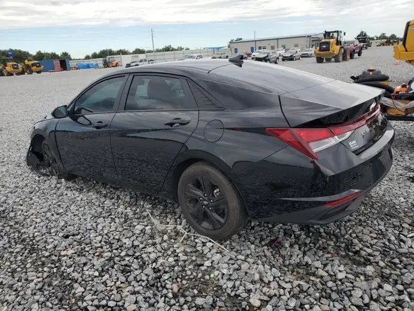 5NPLM4AG6MH028043 2021 HYUNDAI ELANTRA - Image 2