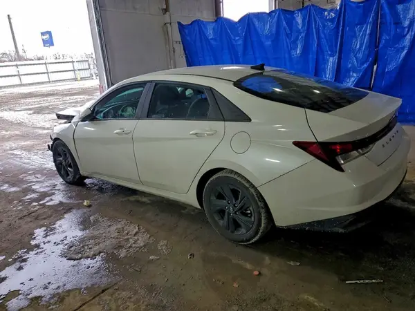 5NPLM4AG6MH028267 2021 HYUNDAI ELANTRA - Image 2