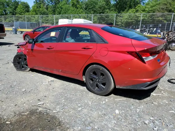 5NPLM4AG6MH029628 2021 HYUNDAI ELANTRA - Image 2