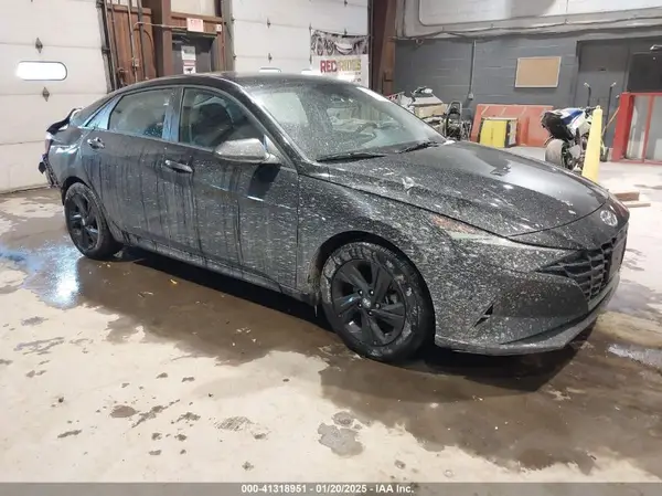 5NPLM4AG6MH031699 2021 HYUNDAI ELANTRA - Image 1