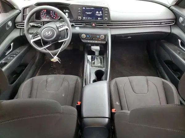 5NPLM4AG6MH043058 2021 HYUNDAI ELANTRA - Image 8