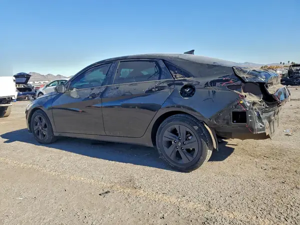 5NPLM4AG6MH044002 2021 HYUNDAI ELANTRA - Image 2