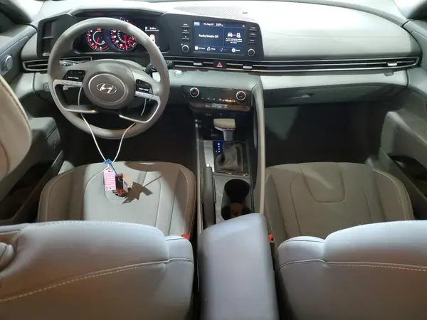 5NPLM4AG6MH045165 2021 HYUNDAI ELANTRA - Image 8