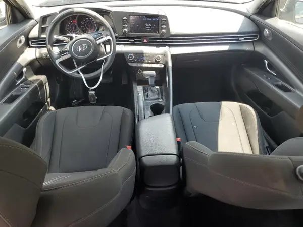 5NPLM4AG6MH046395 2021 HYUNDAI ELANTRA - Image 8