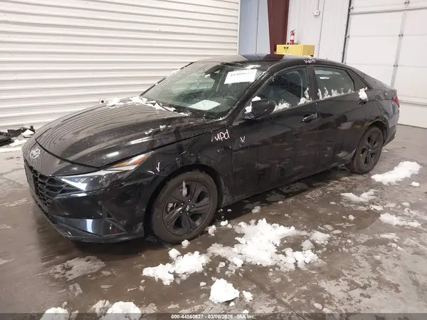 5NPLM4AG6MH048213 2021 HYUNDAI ELANTRA - Image 2