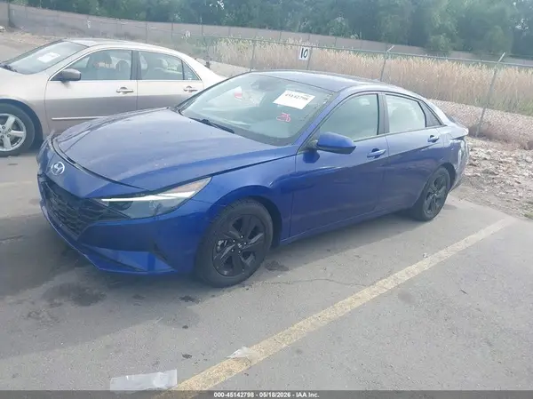 5NPLM4AG6MH051483 2021 HYUNDAI ELANTRA - Image 2