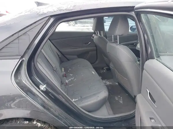 5NPLM4AG6MH052150 2021 HYUNDAI ELANTRA - Image 8