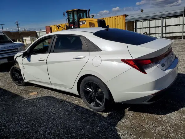5NPLM4AG6NH055289 2022 HYUNDAI ELANTRA - Image 2