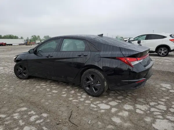 5NPLM4AG6NH063408 2022 HYUNDAI ELANTRA - Image 2