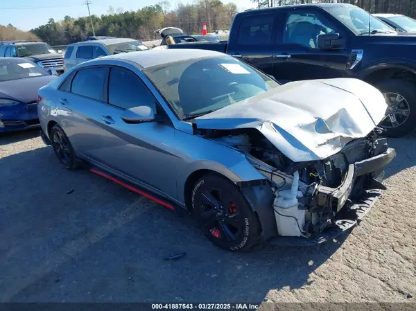 5NPLM4AG6NH064297 2022 HYUNDAI ELANTRA - Image 1