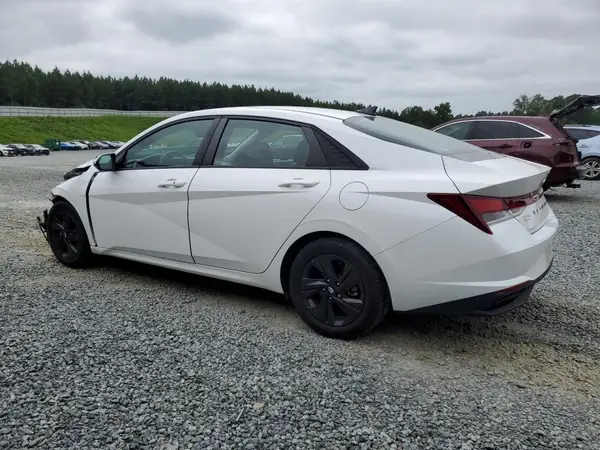5NPLM4AG6NH065272 2022 HYUNDAI ELANTRA - Image 2