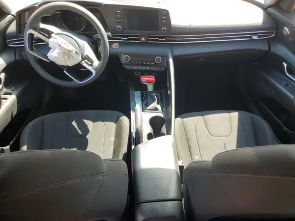5NPLM4AG6NH068639 2022 HYUNDAI ELANTRA - Image 8