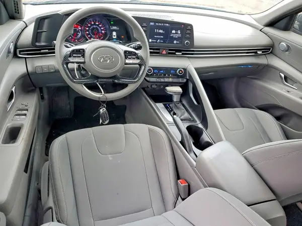 5NPLM4AG6NH070987 2022 HYUNDAI ELANTRA - Image 8